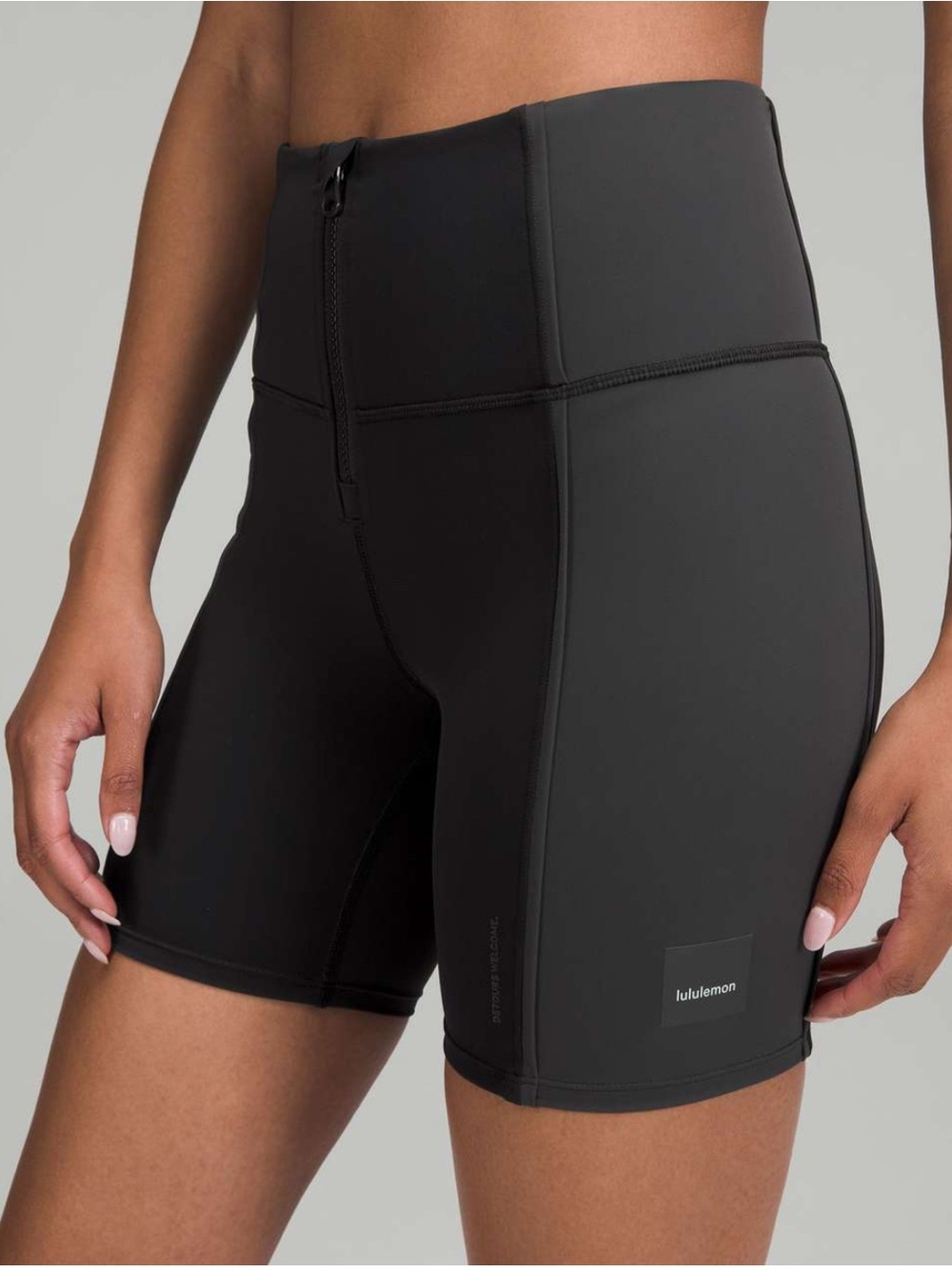 NWT Lululemon Hike to Swim 6 Inch Shorts in Black and Gray